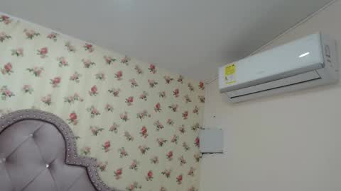 Milf Latina online show from 04-11-26, 12:42