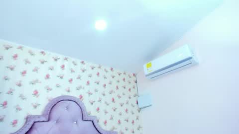 Milf Latina online show from 06-01-26, 01:46