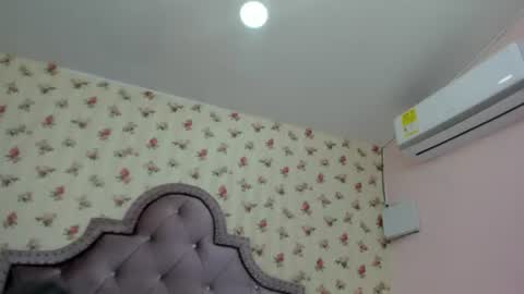 Milf Latina online show from 08-08-26, 02:41