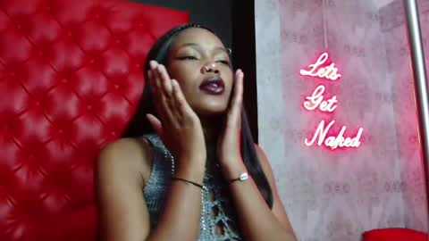 Crystal online show from 01-18-25, 10:49