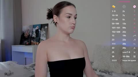 Arina online show from 10-04-25, 08:23