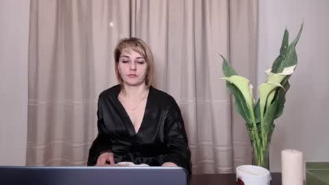 Mary online show from 07-27-26, 08:05