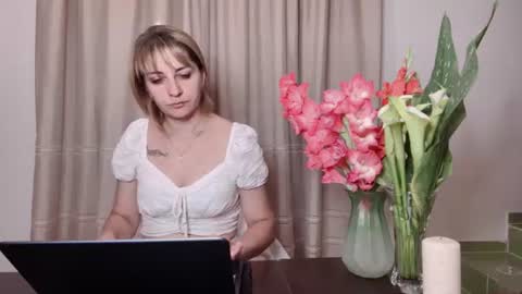 Mary online show from 07-31-26, 08:41