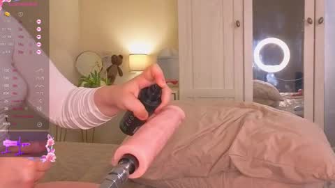 Snapshot of crystalkillian chatting on 01-15-26, 07:02 Trisha online show from 01-15-26, 07:02