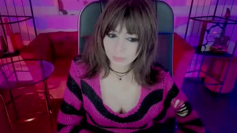 crystallbloom online show from 02-11-26, 04:12