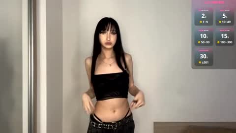 crystalllmolly online show from 06-28-26, 05:30