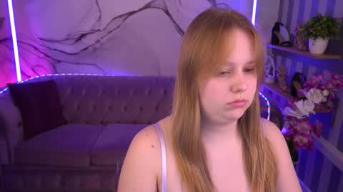 Snapshot of crystallpaws_ chatting on 09-10-25, 07:14 crystallpaws_ online show from 09-10-25, 07:14