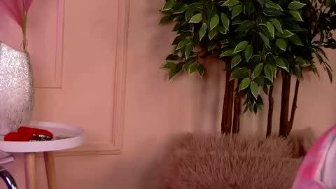 crystallred online show from 03-22-26, 04:16