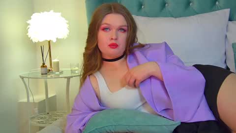 Crystal online show from 02-21-25, 02:38