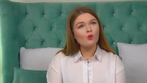 Crystal online show from 09-27-25, 06:29