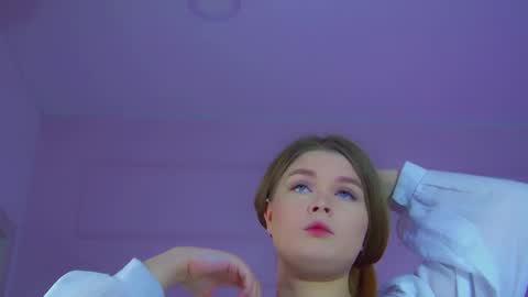 Crystal online show from 10-11-25, 06:23