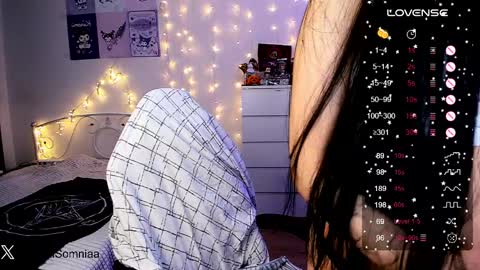 Sasha    Make me moan with patterns   good music here  online show from 01-31-25, 02:26