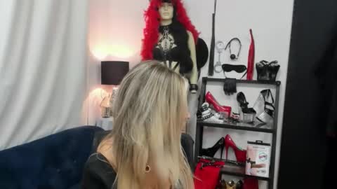 CrystalHotty online show from 09-16-25, 04:24