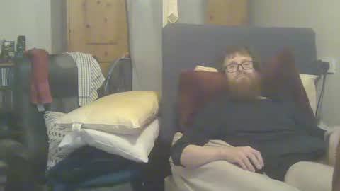 Snapshot of cs014g8493 chatting on 05-23-26, 01:00 chris online show from 05-23-26, 01:00