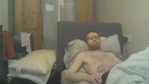 Snapshot of cs014g8493 chatting on 07-19-26, 01:20 chris online show from 07-19-26, 01:20