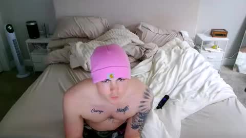 Snapshot of csecrets chatting on 04-12-26, 09:31 csecrets online show from 04-12-26, 09:31