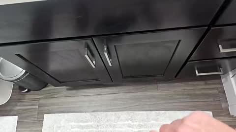 Longoo21 online show from 11-12-25, 12:33