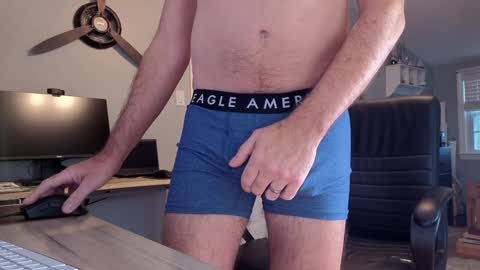 Snapshot of cthotguy5000 chatting on 12-30-24, 02:08 cthotguy5000 online show from 12-30-24, 02:08