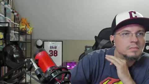 CtrlAltPixelTwitchUncutstudxxxManyvids online show from 04-07-26, 01:17