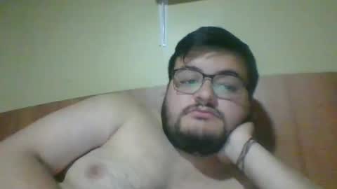 cub_bear23 online show from 03-11-25, 04:21