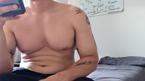Snapshot of cubito_dehielo chatting on 07-12-26, 08:22 cubito_dehielo online show from 07-12-26, 08:22