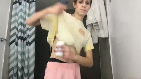 cuddleavenue online show from 09-26-25, 01:20