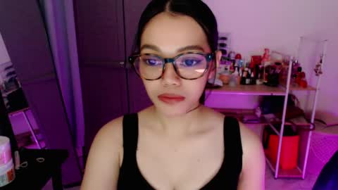 Snapshot of cuddlepunk_bubble chatting on 05-23-26, 08:29 cuddlepunk_bubble online show from 05-23-26, 08:29