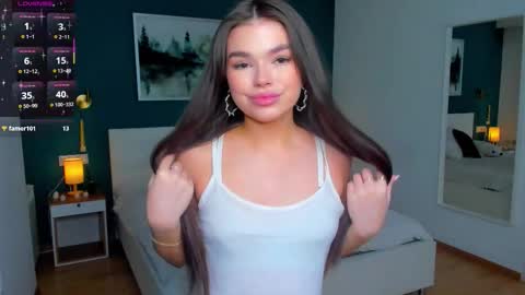 Snapshot of cuddles_jane chatting on 11-20-25, 07:19 Silvia online show from 11-20-25, 07:19