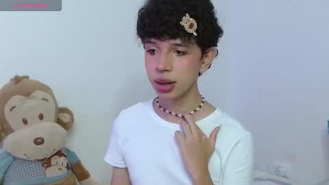 Cuddly online show from 11-30-25, 08:02