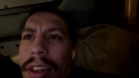 Snapshot of cuete2100 chatting on 11-30-25, 06:17 cuete2100 online show from 11-30-25, 06:17