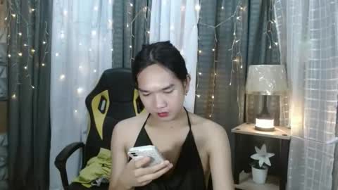 Ashly online show from 10-25-25, 11:32