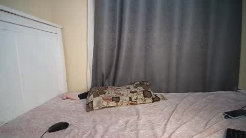 Snapshot of cum_central chatting on 10-12-25, 04:50 cum_central online show from 10-12-25, 04:50