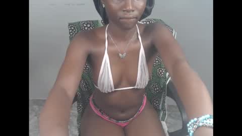 Snapshot of cum_ebony_xsecret chatting on 10-04-25, 07:06 sophie online show from 10-04-25, 07:06