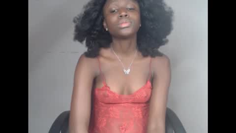 Snapshot of cum_ebony_xsecret chatting on 10-22-25, 09:20 sophie online show from 10-22-25, 09:20