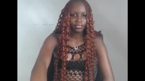 Snapshot of cum_ebony_xsecret chatting on 11-11-25, 08:14 sophie online show from 11-11-25, 08:14