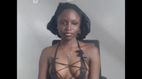 Snapshot of cum_ebony_xsecret chatting on 12-04-25, 02:37 sophie online show from 12-04-25, 02:37