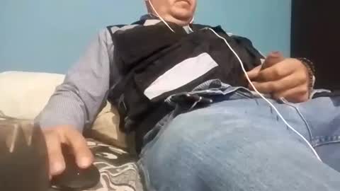 cumbian_chero online show from 09-19-25, 06:08