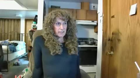 Nikki online show from 05-16-26, 01:21