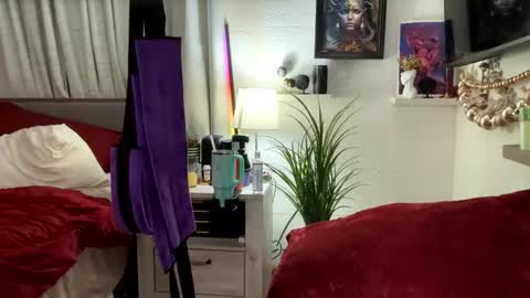 cumguzzlingskank online show from 02-08-26, 09:45