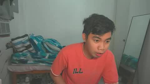 Snapshot of cumloader_ian4u chatting on 04-12-26, 11:21 IAN online show from 04-12-26, 11:21