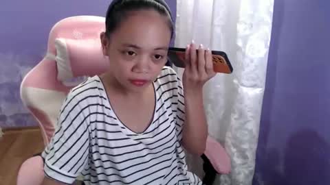 Snapshot of cummingixrl17 chatting on 12-14-25, 07:14 cummingixrl17 online show from 12-14-25, 07:14