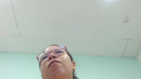 Snapshot of cumontitsxxx chatting on 03-05-25, 11:28 Cumontitsxxx online show from 03-05-25, 11:28