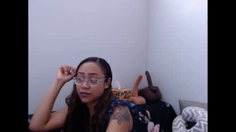 Nia Reese online show from 03-17-26, 04:43