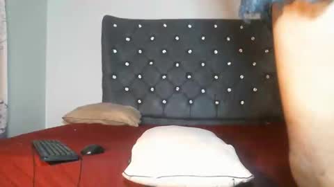 Shiiro online show from 03-08-26, 02:59