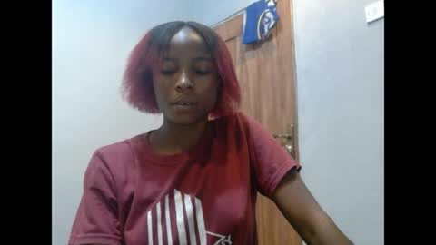 Snapshot of cupidxdoll chatting on 05-28-26, 12:35 cupidxdoll online show from 05-28-26, 12:35