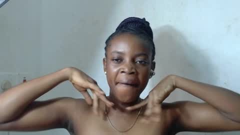 Snapshot of cupxcakex chatting on 06-20-26, 11:46 cupxcakex online show from 06-20-26, 11:46