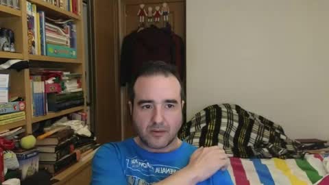 Snapshot of curiosillo1983 chatting on 04-19-26, 09:52 curiosillo1983 online show from 04-19-26, 09:52