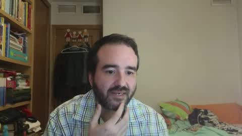 Snapshot of curiosillo1983 chatting on 07-07-26, 04:22 curiosillo1983 online show from 07-07-26, 04:22