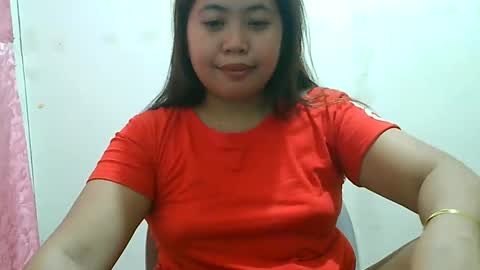 Snapshot of curious_girl247 chatting on 01-03-25, 11:35 curious_girl247 online show from 01-03-25, 11:35