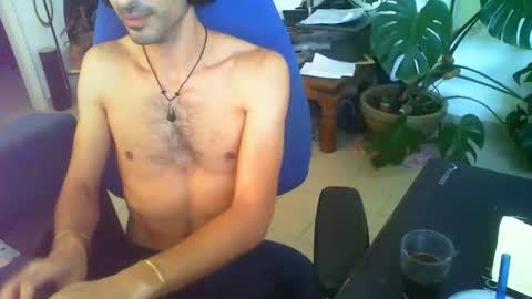 Snapshot of curiousgenie chatting on 11-22-25, 08:24 curiousgenie online show from 11-22-25, 08:24